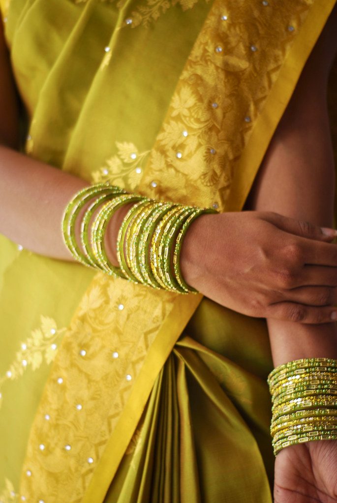 Mehendi morning - light and cool-toned