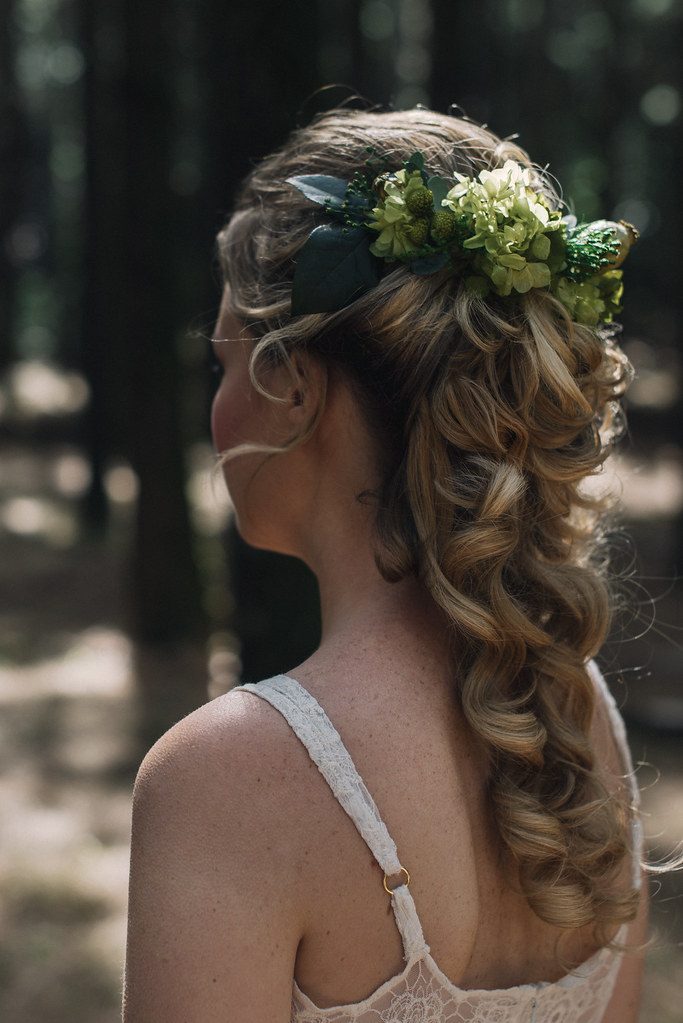 Bridal trial - testing the base in daylight